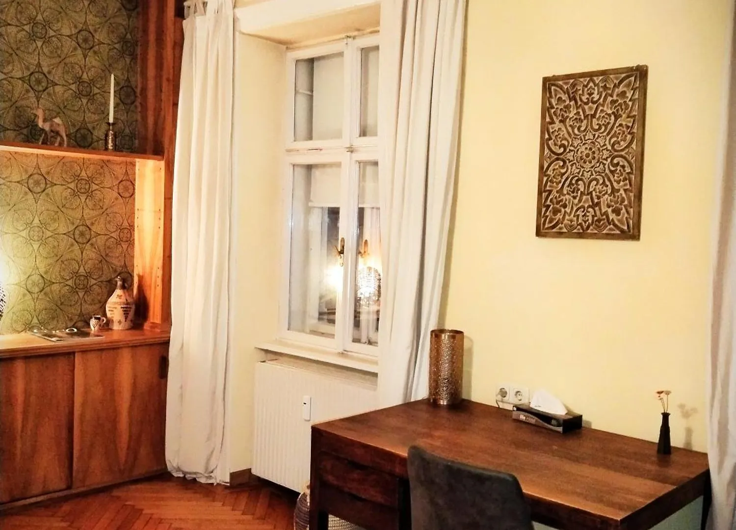 Arte Vida Boutique Guesthouse Apartment